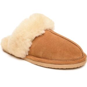 Minnetonka Tan and Cream Women's Slippers